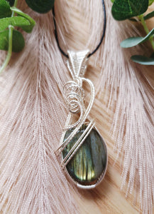 Labradorite Pendant